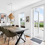 Charming Terraced House By The And Forest Дом отдыха