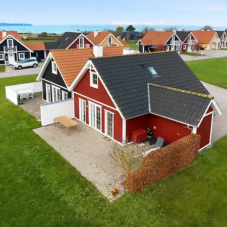 Charming Terraced House By The And Forest Holiday home Bro (Funen)