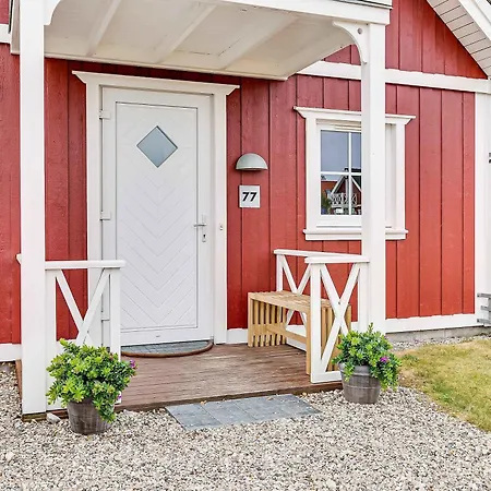 Feriehus Charming Terraced House By The And Forest