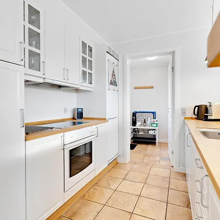 Dom wakacyjny Charming Terraced House By The And Forest *