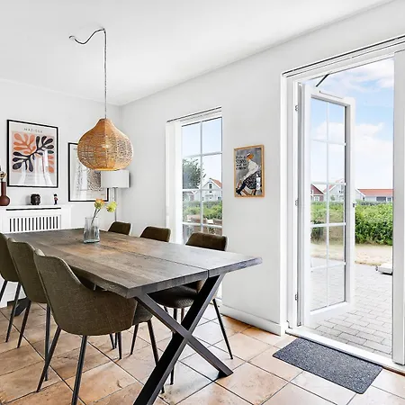 Charming Terraced House By The And Forest Dom wakacyjny Bro (Funen)