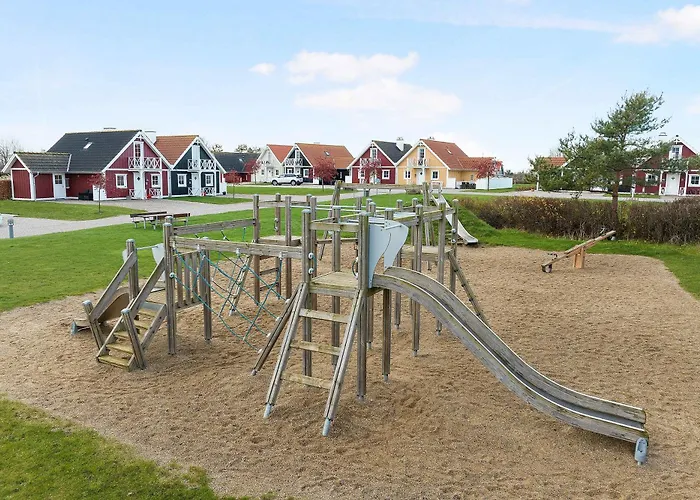 Feriehus Charming Terraced House By The And Forest Bro (Funen)