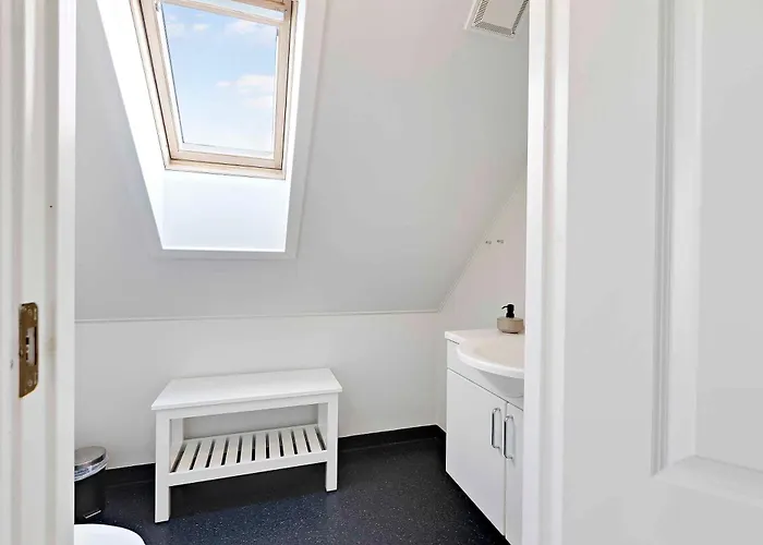 Feriehus Charming Terraced House By The And Forest Bro (Funen)