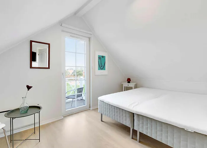 Charming Terraced House By The And Forest * Bro (Funen)