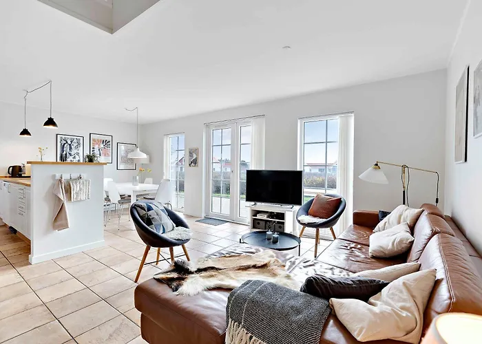 Feriehus Charming Terraced House By The And Forest *