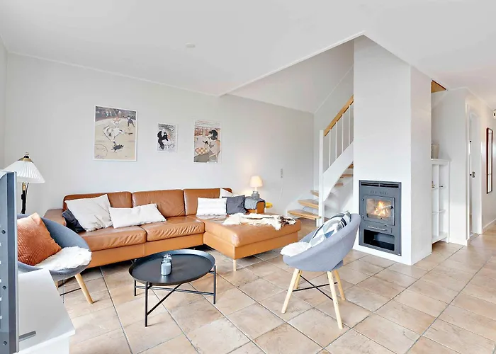 Charming Terraced House By The And Forest Bro (Funen)